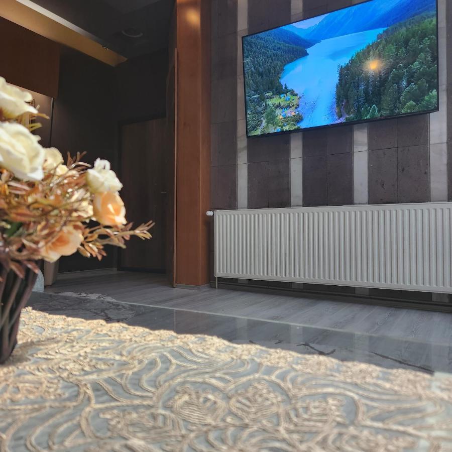 In Club Aparthotel Vrnjacka Banja Luaran gambar