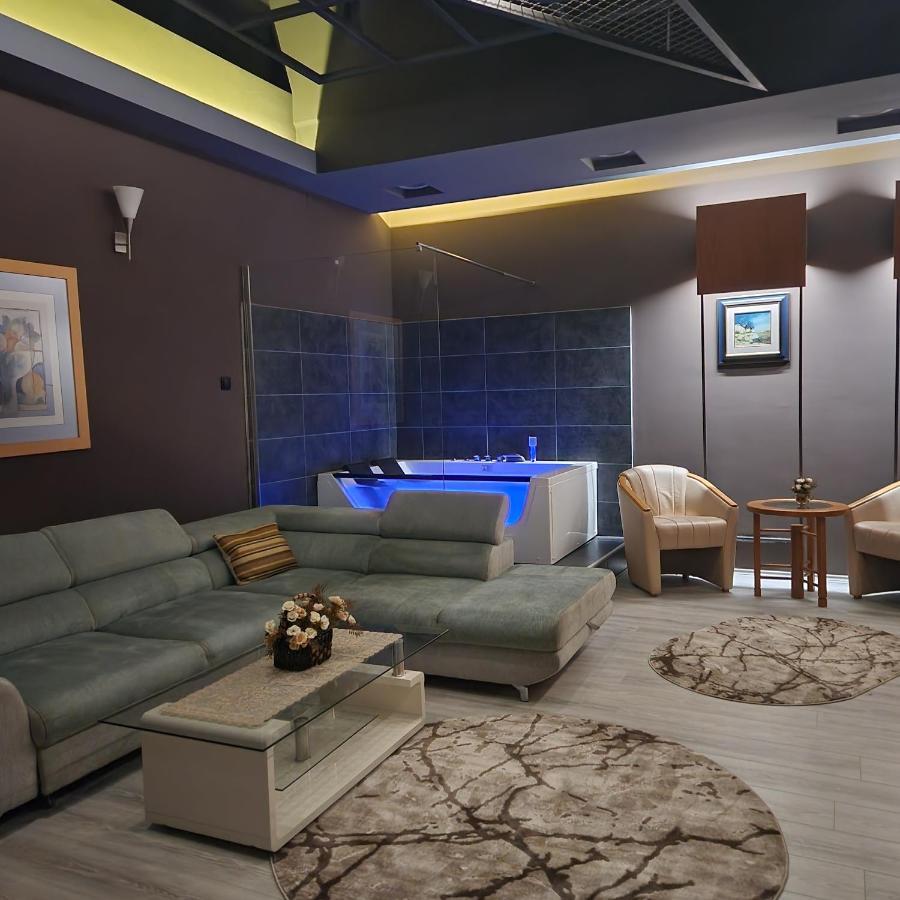 In Club Aparthotel Vrnjacka Banja Luaran gambar